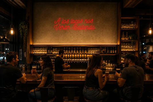 Neón A las locas nos verán bailando - a las locas nos veran bailando - bar_1